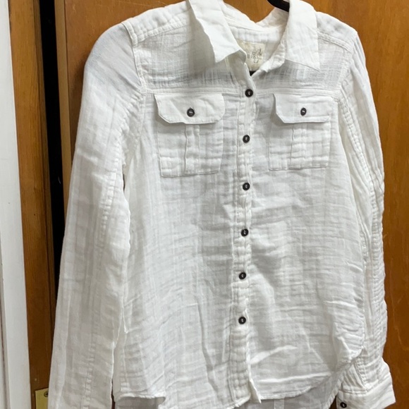 We The Free Tops - We The Free White Button-Up Blouse